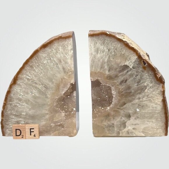 Agate Crystal bookends with Geode Center, Natural stone, Bookshelf Decor (DF) - Picture 9 of 12